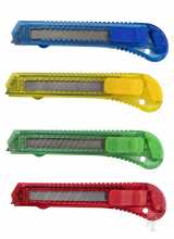 [Odlamovací nôž 18 mm transparentný]