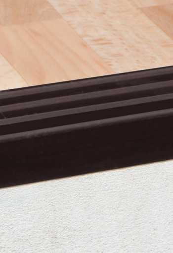 PVC schodová hrana Fatra 1891-545 tmavohnedá