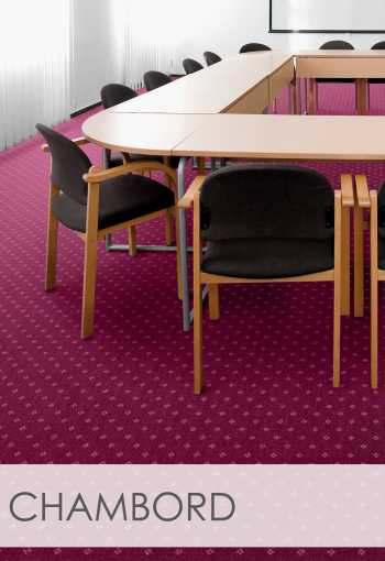 Metrážny koberec CHAMBORD 17 Fialový