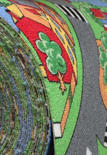 [koberec-little-village-90-10.jpg]