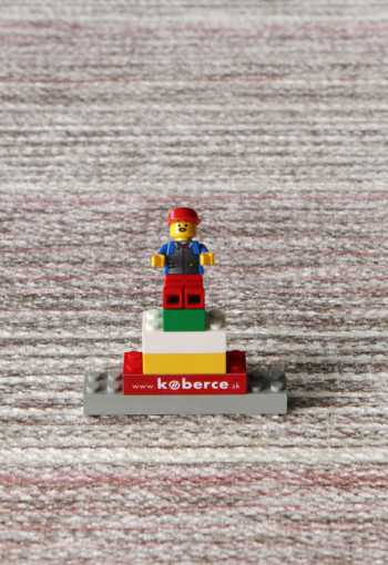 [laos-163-999x-5.jpg]