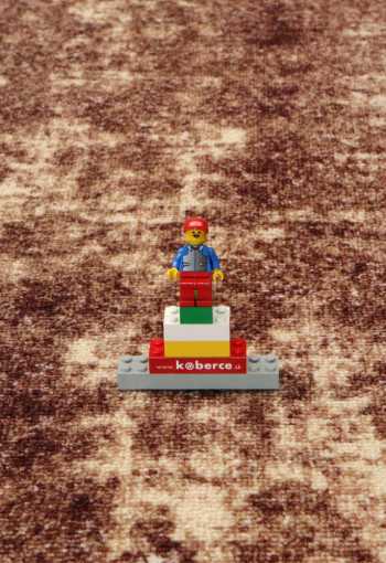 [behun-stark-04-5.jpg]