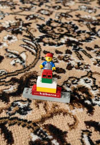 [kusovy-koberec-practica-59-eve-2.jpg]