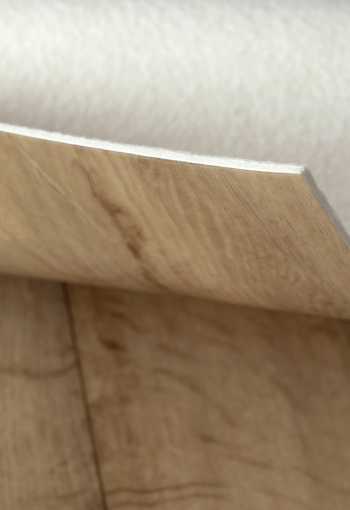 [pvc-iconik-280t-fumed-oak-light-brown-2_1.jpg]