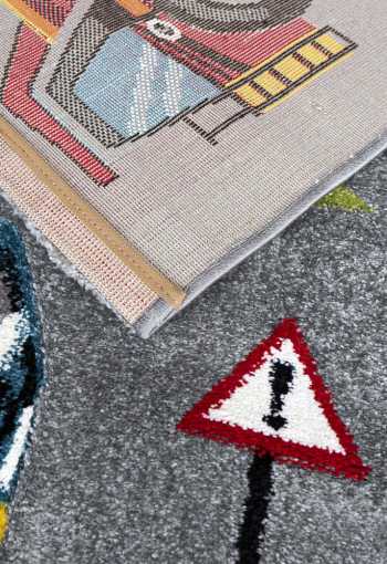 [kusovy-koberec-diamond-kids-24220-95-4.jpg]