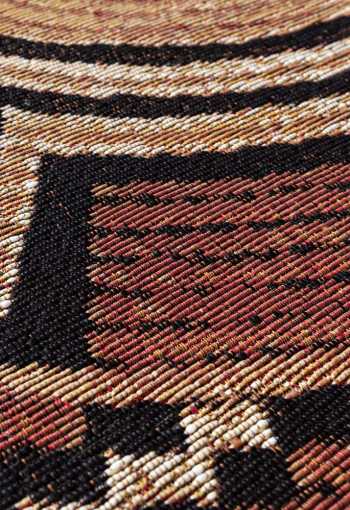 [koberec-zoya-728-999r-kruh-1.jpg]