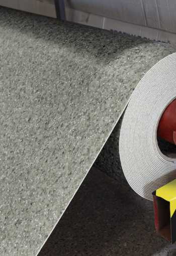 [pvc-magnum-121603-4.jpg]