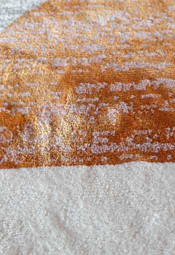 [kusovy-koberec-bloom-466109-ak200-1.jpg]