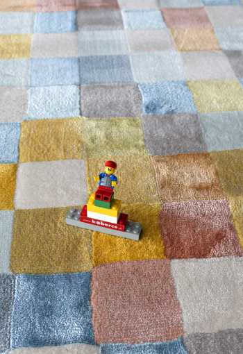 [kusovy-koberec-bloom-466116-ak991-2.jpg]