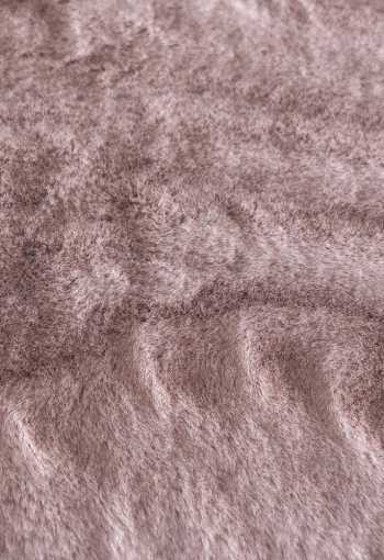 [kusovy-koberec-heaven-800-powder-1.jpg]