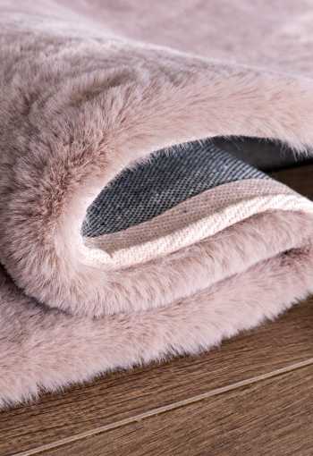 [kusovy-koberec-heaven-800-powder-3.jpg]