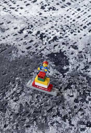 [kusovy-koberec-pablo-701-silver-2.jpg]