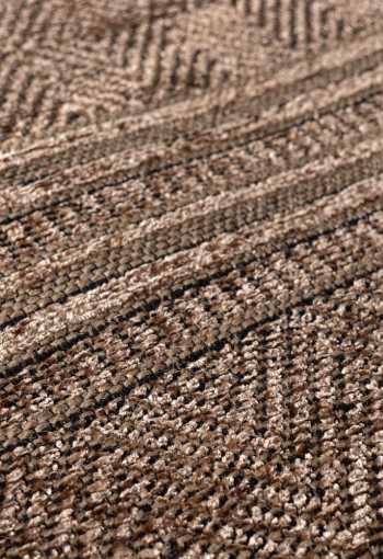 [kusovy-koberec-saran-226-brown-1.jpg]