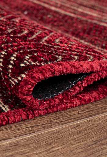 [kusovy-koberec-saran-330-red-3.jpg]