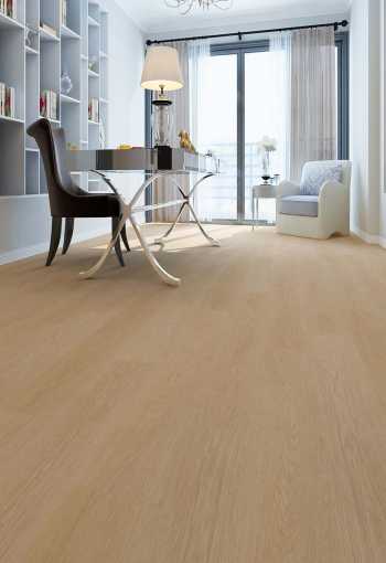 [d4052_interier.jpg]