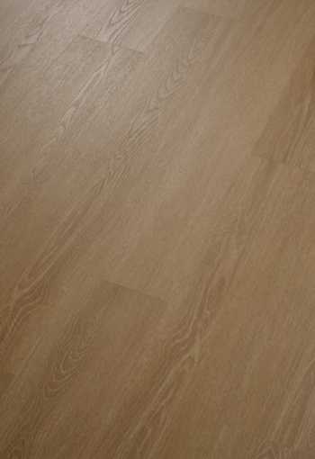[surplus_elegance-oak-83-03.jpg]