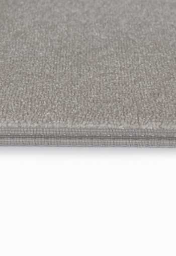 [metrazny-kobrec-sentiment-39-3.jpg]