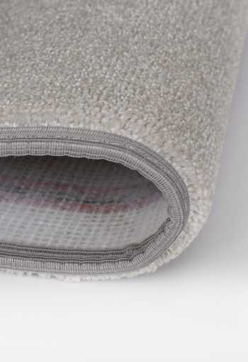 [metrazny-kobrec-sentiment-39-4.jpg]