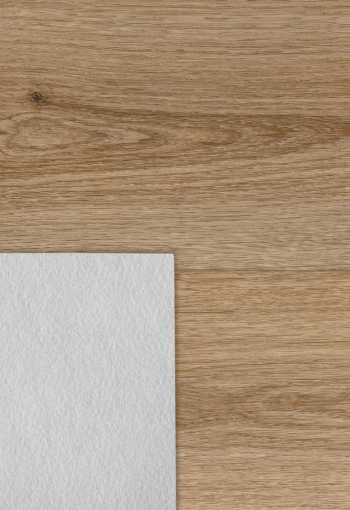 [pvc-iconik-280t-powell-oak-bronze-3.jpg]