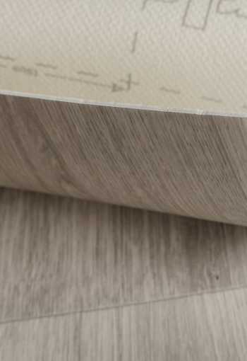 [pvc-iconik-240-powell-oak-grey-2.jpg]