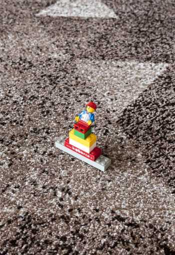 [kusovy-koberec-rave-24033-132-2.jpg]