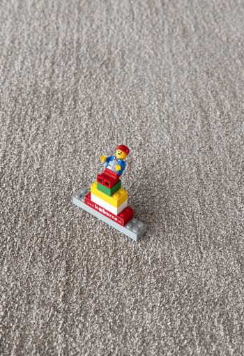 [koberec-labrador-71351-050-kruh-2.jpg]