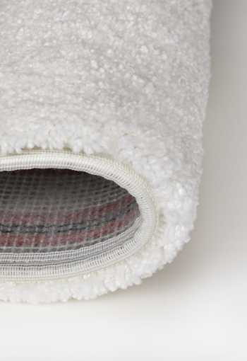 [metrazny-koberec-suspense-03-4.jpg]