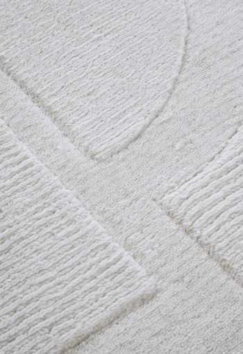 [106173_l_zoom1.jpg]