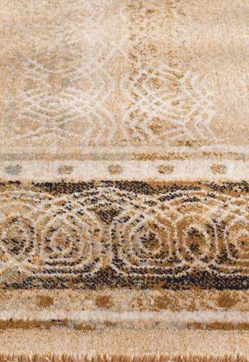 [kusovy-koberec-omega-lava-miod-2-1.jpg]