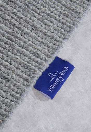 [106050_l_zoom2.jpg]