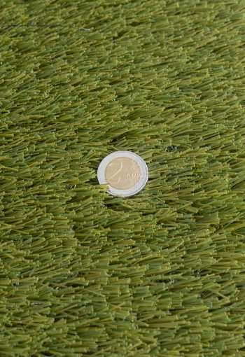 [umely-travnik-panorama-2.jpg]