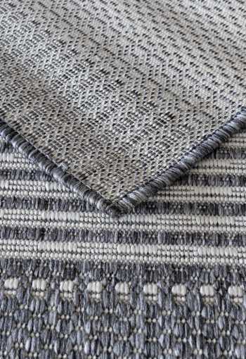 [kusovy-koberec-casa-601-silver-4.jpg]