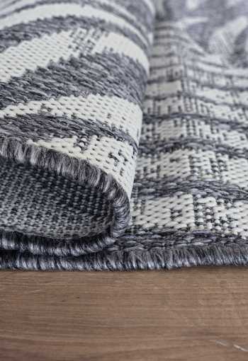 [kusovy-koberec-casa-607-silver-3.jpg]