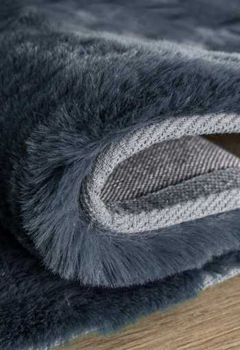 [kusovy-koberec-heaven-800-graphite-4.jpg]