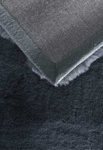 [kusovy-koberec-heaven-800-graphite-5.jpg]