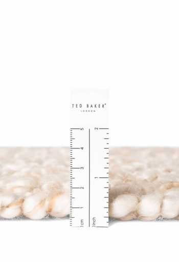 [106343_zoom2_behun.jpg]