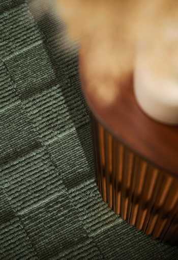 [106268_det3_behun.jpg]