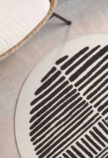 [106390_r_mil2.jpg]