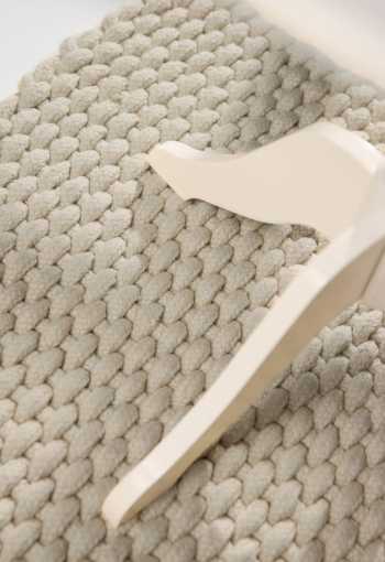 [106405_l_det3_1770647095.jpg]