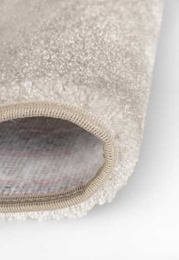 [metrazny-koberec-silk-33-4_1778846275.jpg]