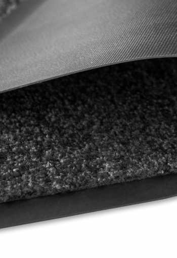 [twister-black-5.jpg]