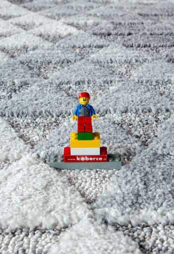 [koberec-cannes-7873-3.jpg]