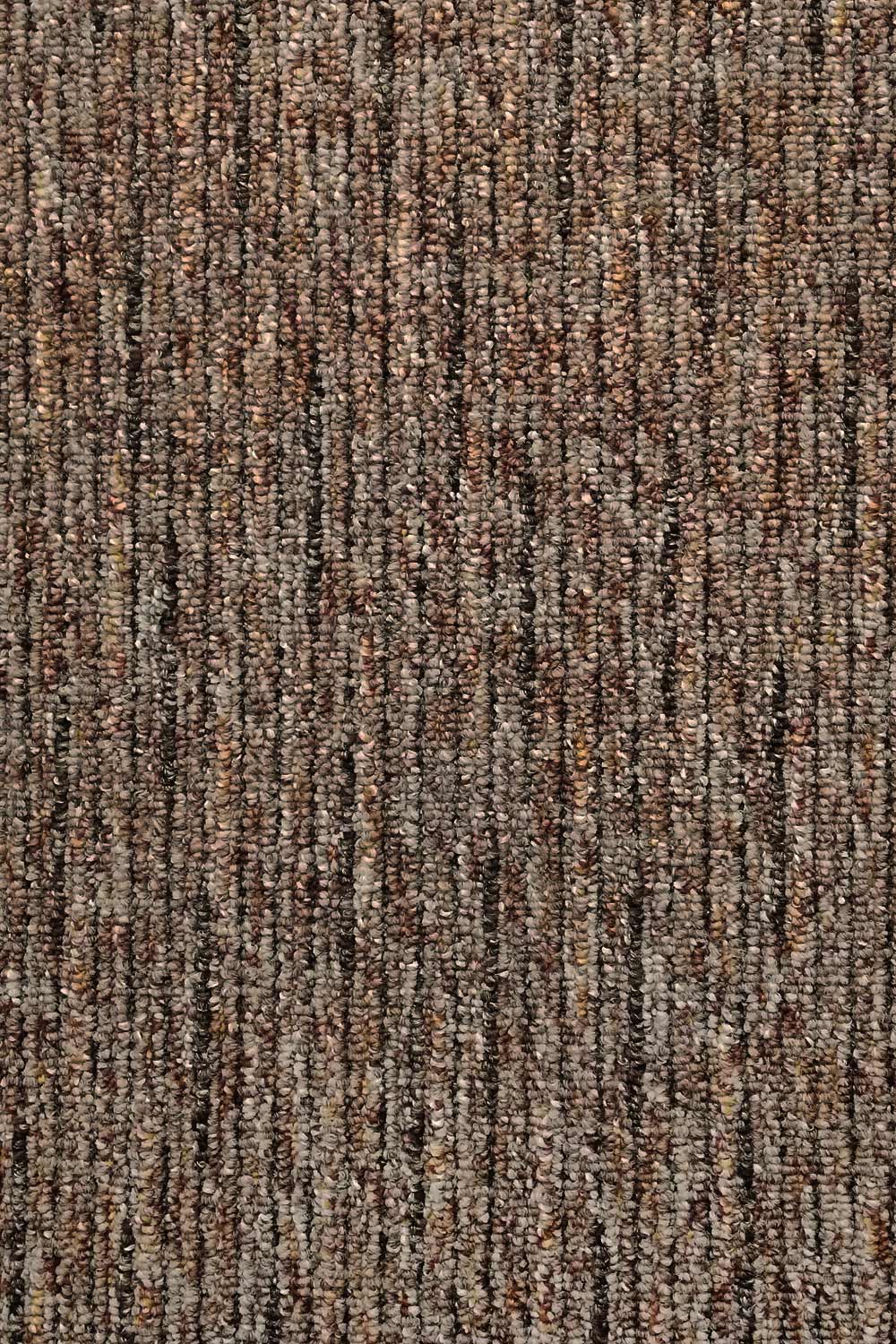 Metrážny koberec Woodlands 905