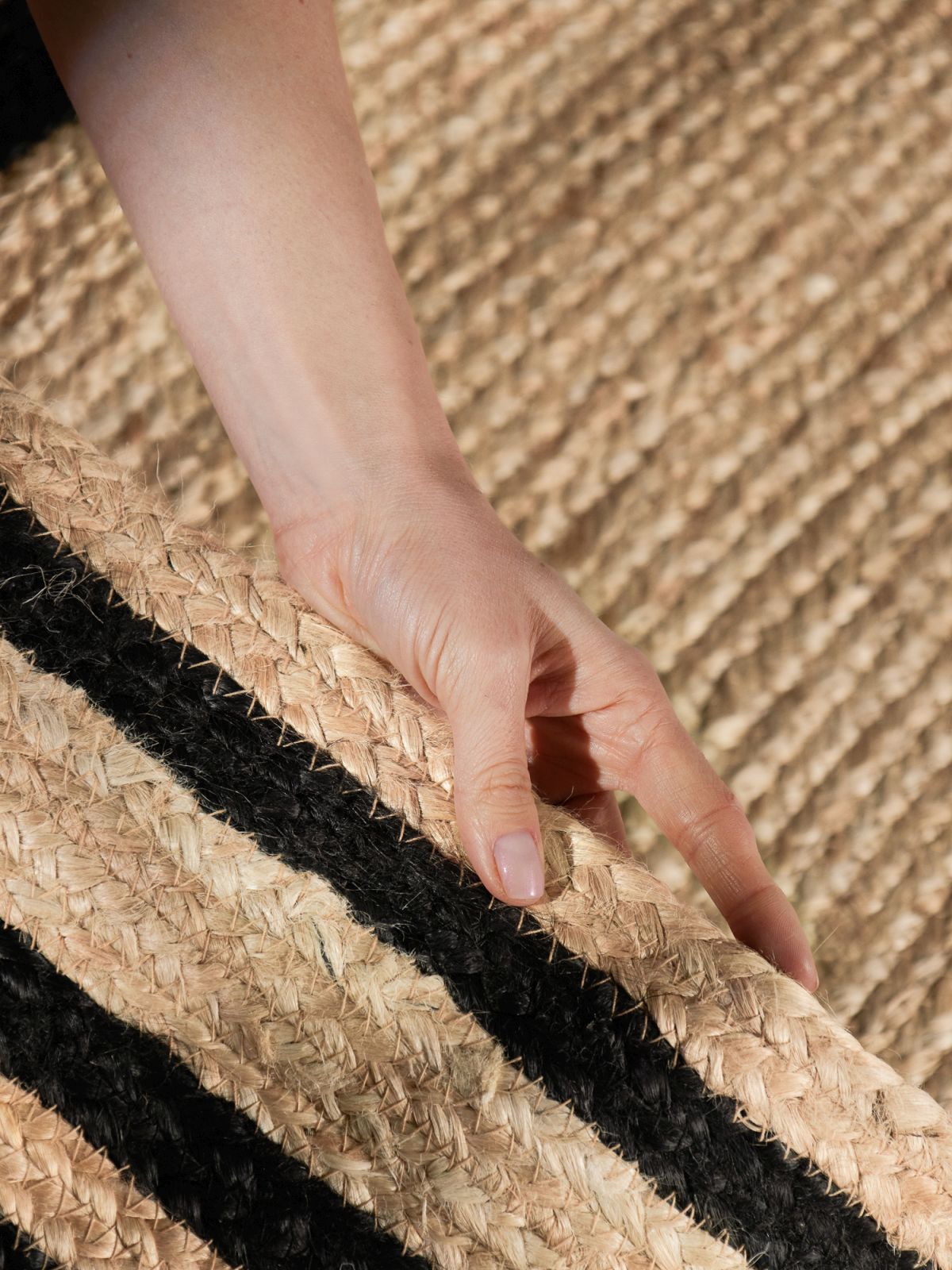 Kusový koberec Hanse Home Jutta 106302 Natural Gold Black 80x150 cm