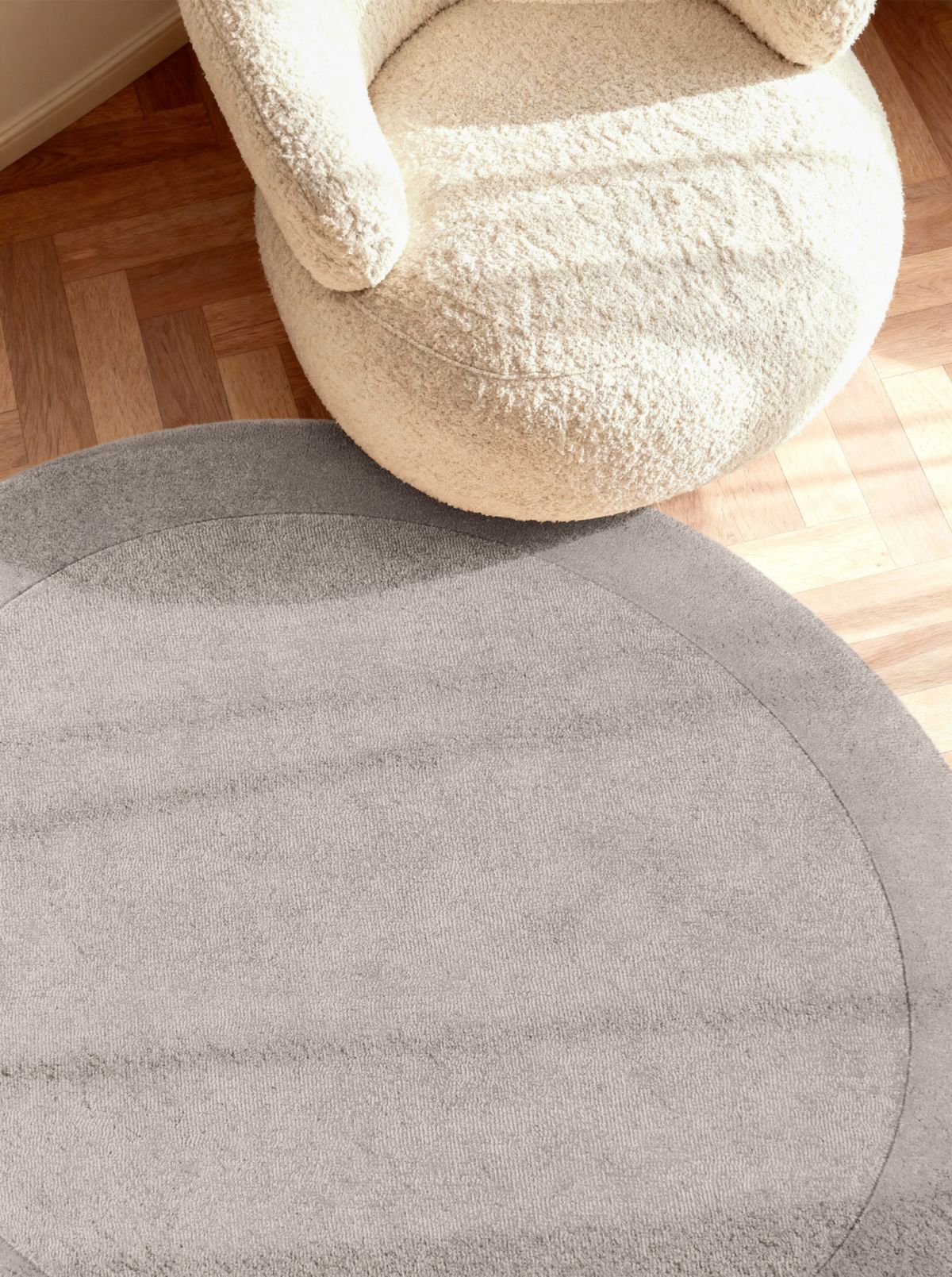 Kruhový kusový koberec Villeroy & Boch 1812 106283 Natural Grey Ø 150 cm