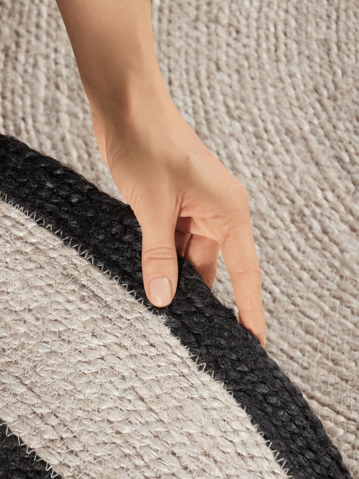 Kruhový kusový koberec Hanse Home Jute Braided 106331 Natural Ivory Black Ø 200 cm