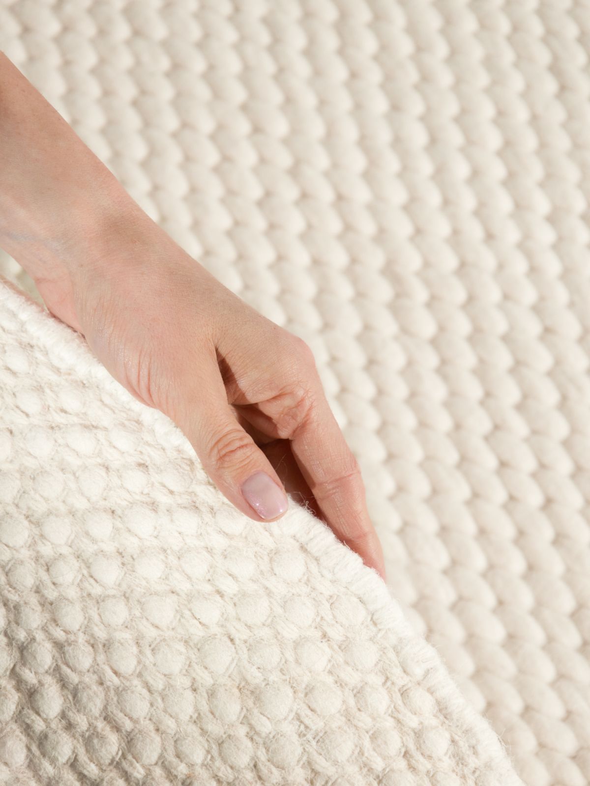 Kruhový kusový koberec Elle Decoration Lyon 106314 Natural Cream Ø 200 cm