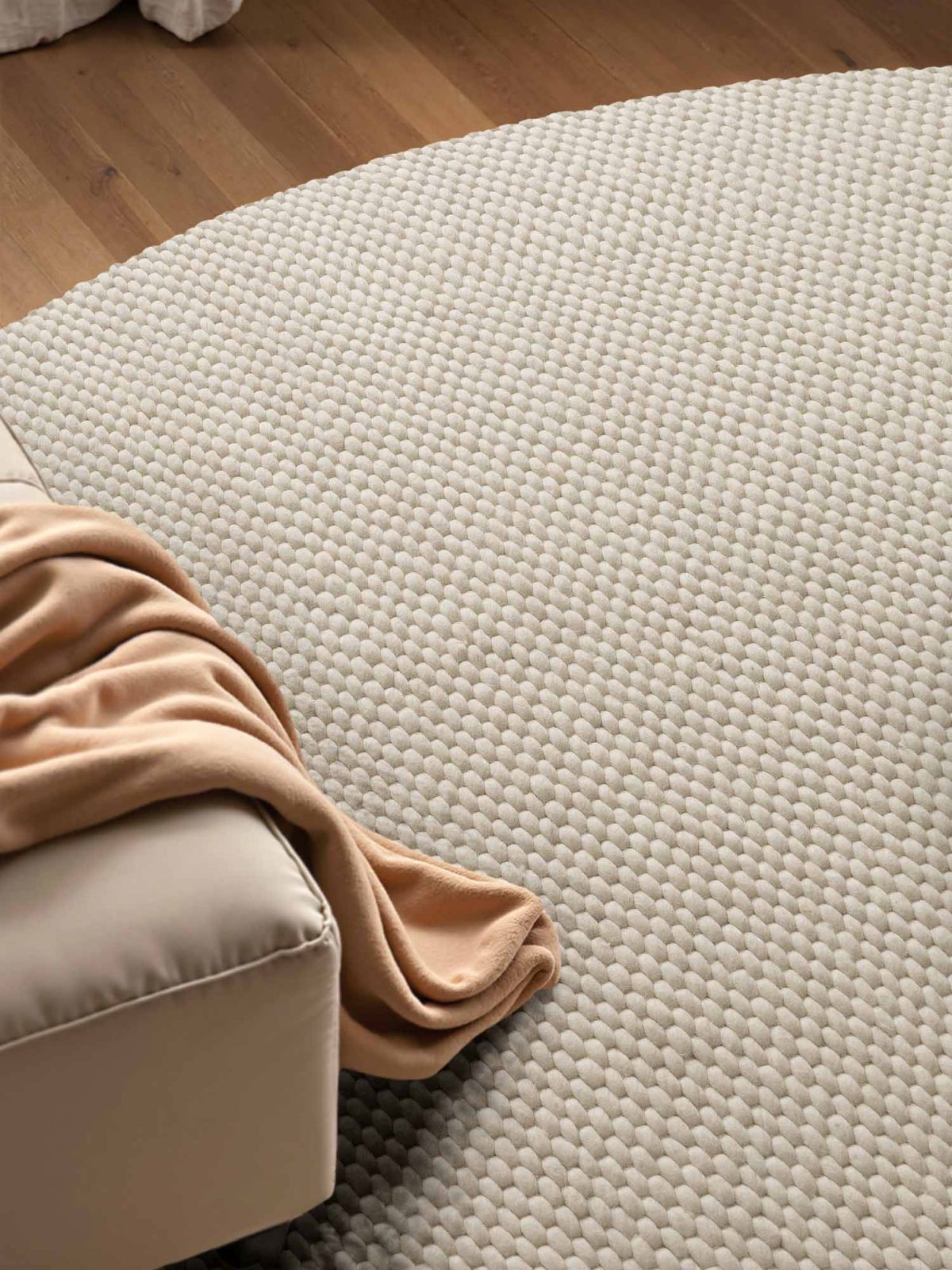 Kruhový kusový koberec Elle Decoration Lyon 106314 Natural Cream Ø 200 cm