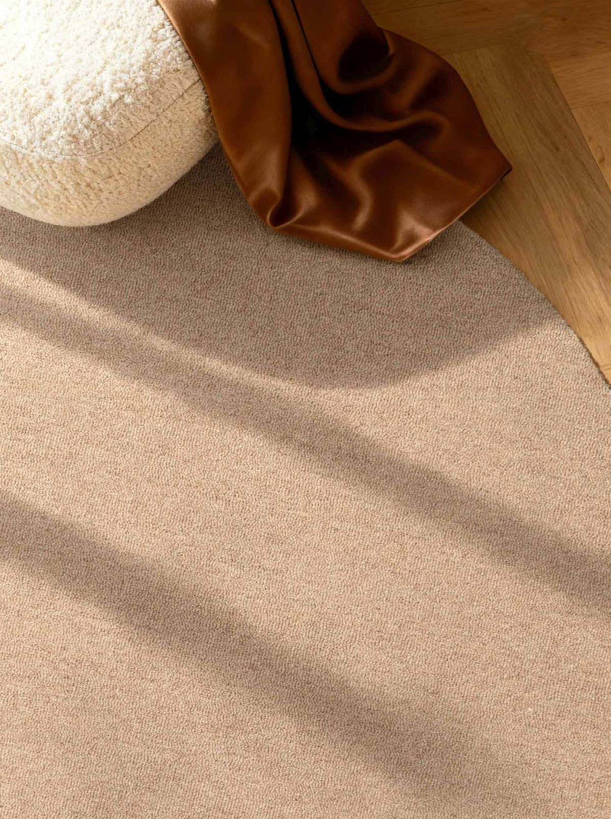 Kruhový kusový koberec Elle Decoration Puristic 106320 Beige Ø 200 cm