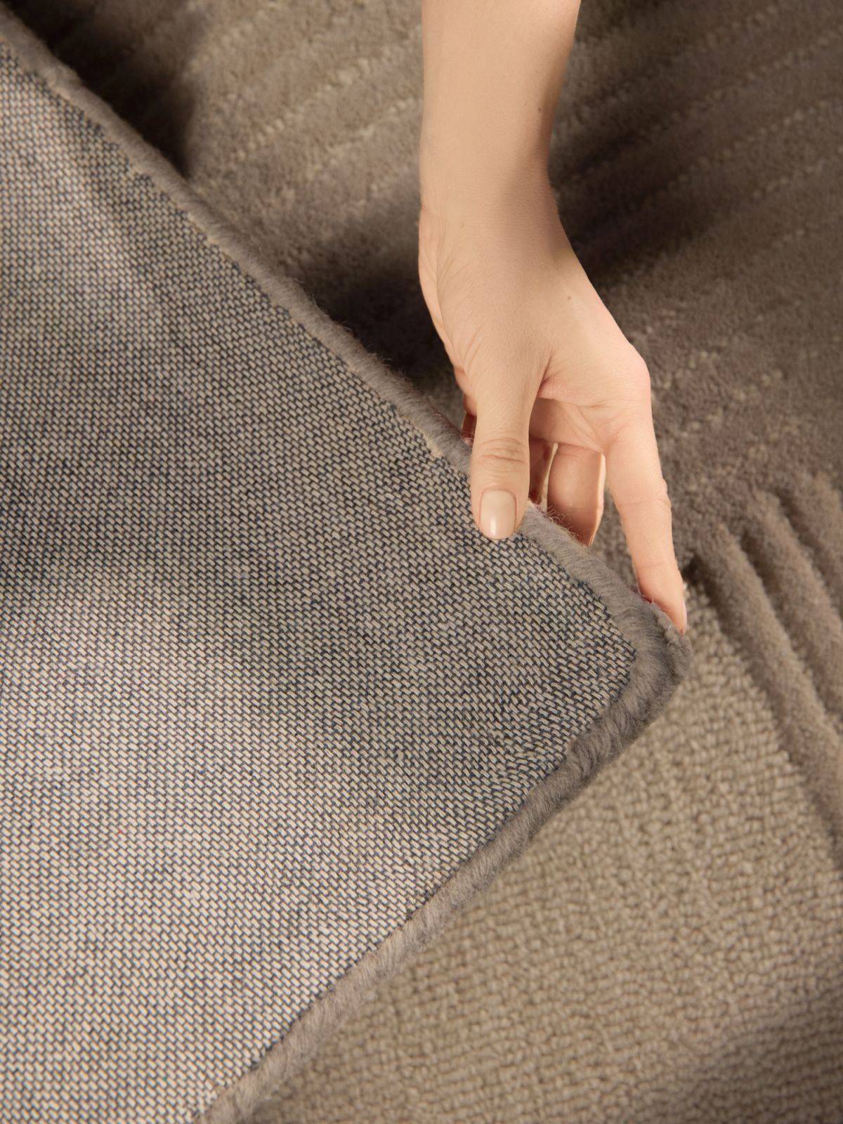 Kusový koberec Ted Baker Kensington 106400 Beige 200x300 cm